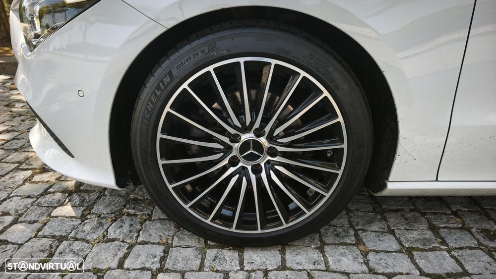 Mercedes-Benz CLA 180 d Shooting Brake Business Solutions Aut. - 13