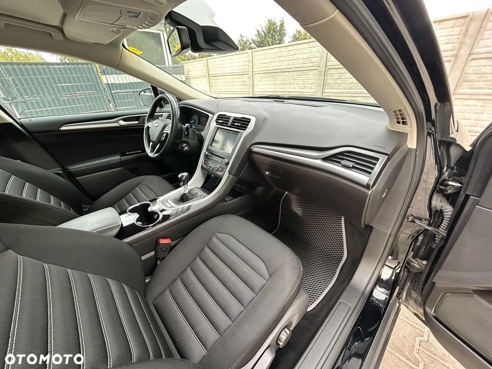 Ford Mondeo Turnier 1.5 EcoBoost Start-Stopp Business Edition - 23