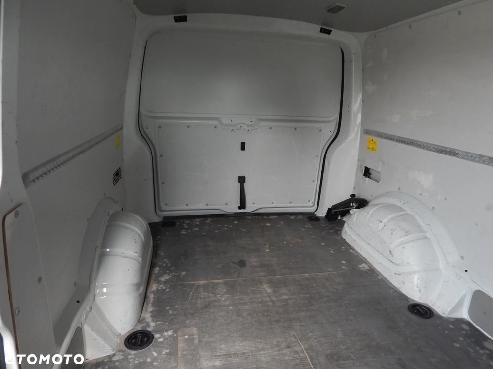 Volkswagen Transporter T-6 Long Klima - 20