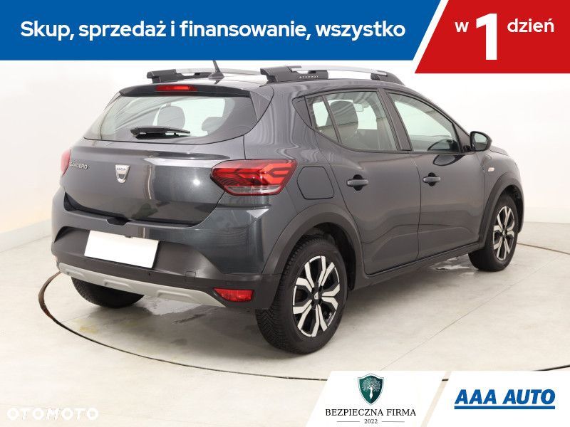 Dacia Sandero - 7