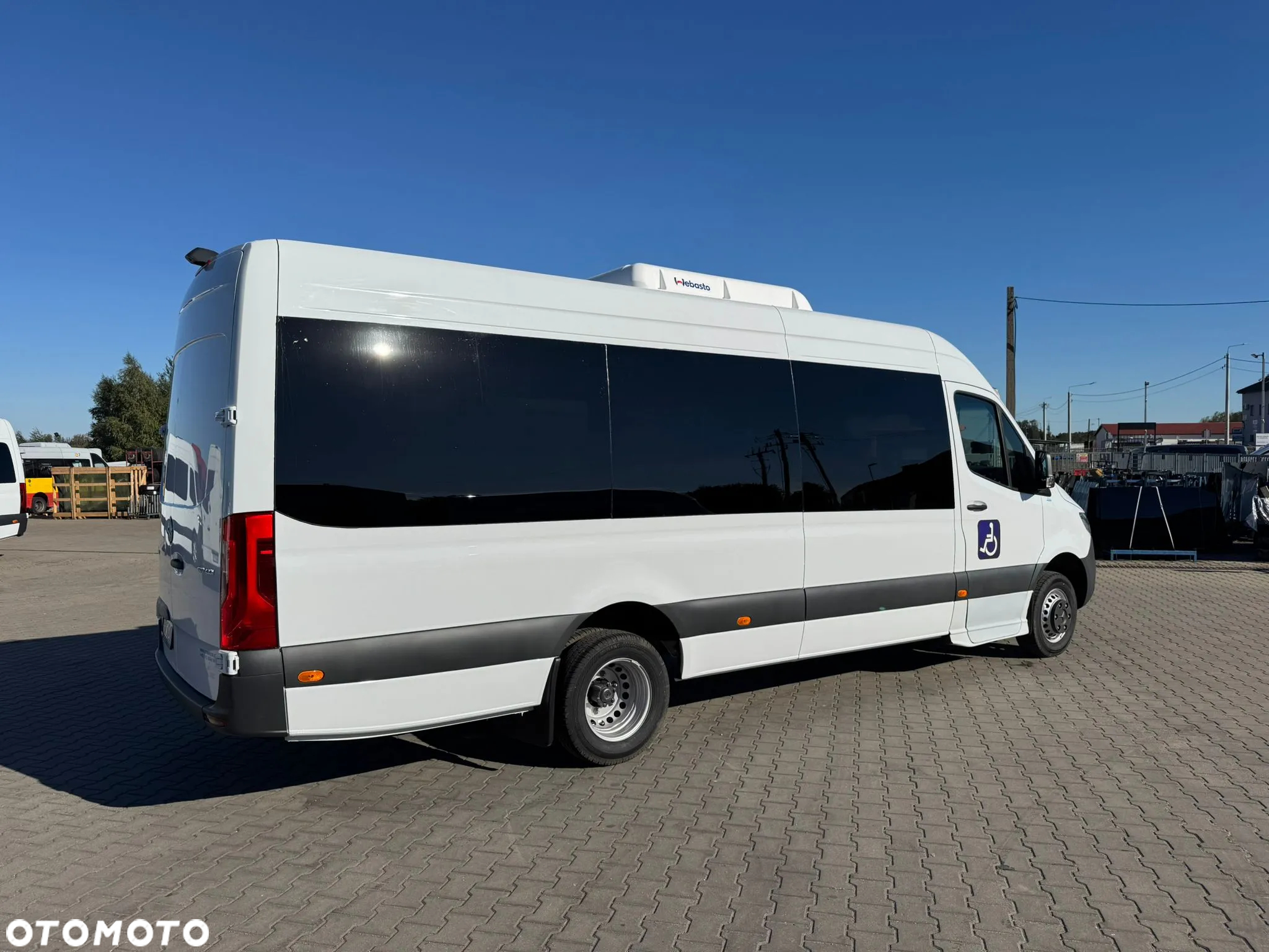 Mercedes-Benz Sprinter 517 - 3