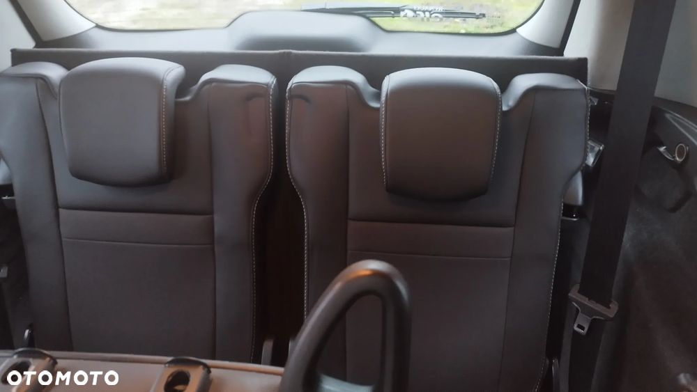 Renault Grand Scenic - 13