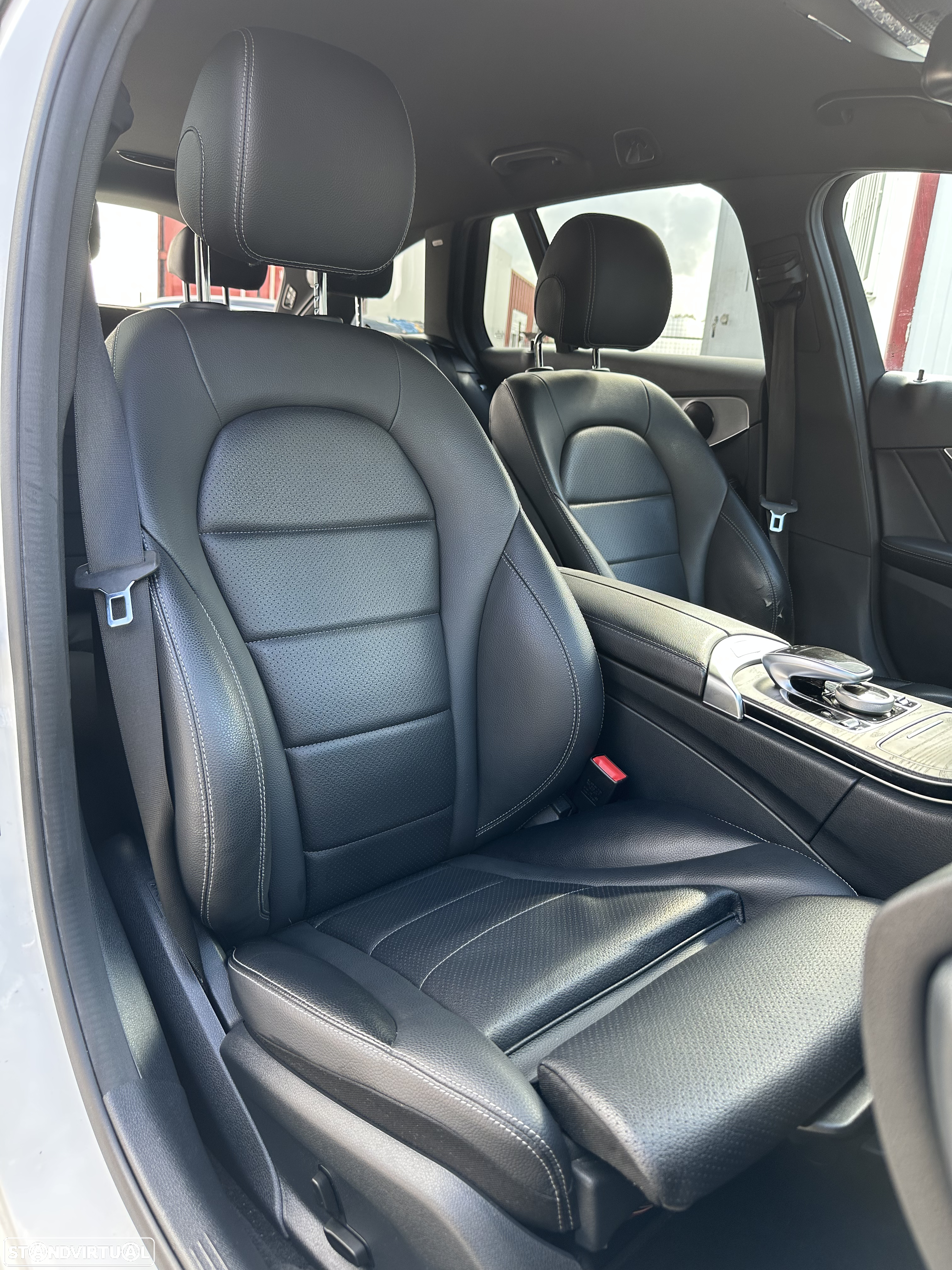 Mercedes-Benz C 350 e - 22