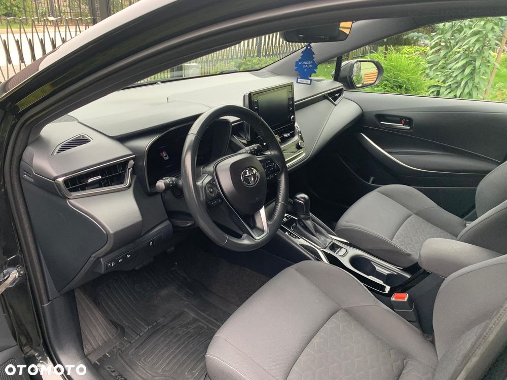 Toyota Corolla 1.8 Business Edition - 14