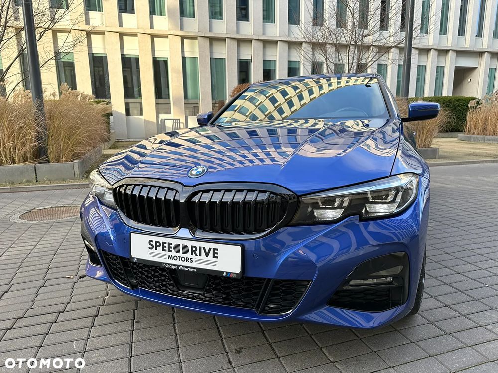 BMW Seria 3 330e xDrive M Sport sport - 2