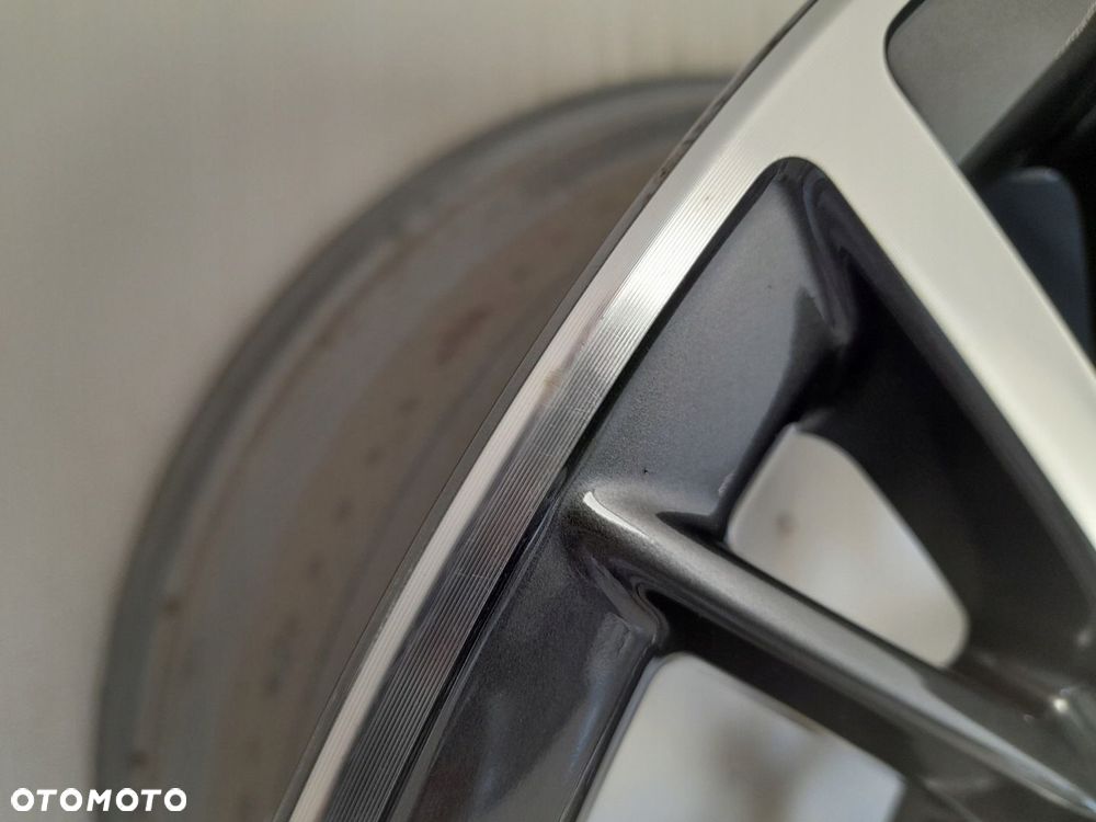 Felga aluminiowa Lexus OE 8.5" x 20" 5x114,3 ET25 - 5