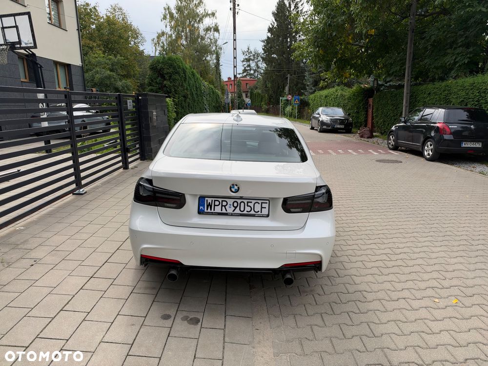 BMW Seria 3 340i xDrive M Sport - 5