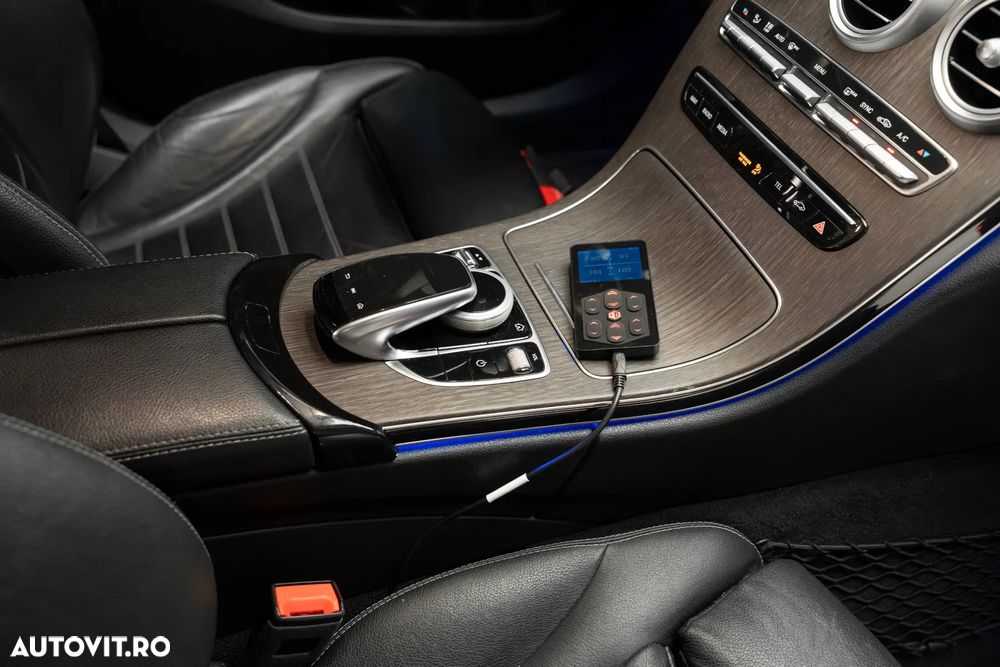 Mercedes-Benz C 200 9G-TRONIC - 37