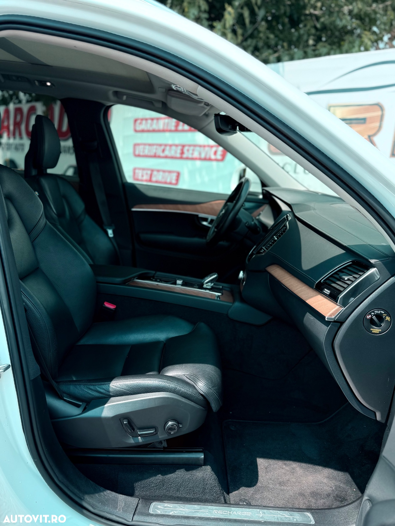 Volvo XC 90 T8 AWD Recharge Geartronic Inscription - 25