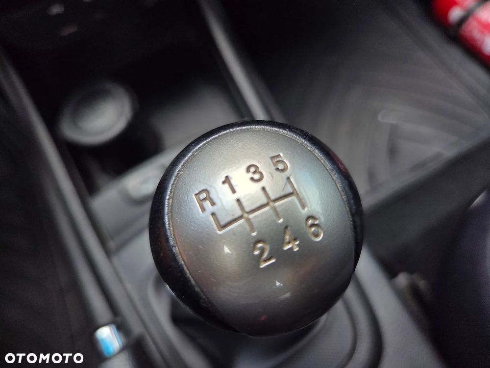 SsangYong/KGM Korando 2.0 E-XDi DPF 2WD Crystal - 24