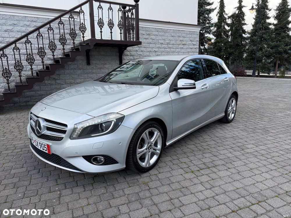 Mercedes-Benz Klasa A 180 (BlueEFFICIENCY) - 3