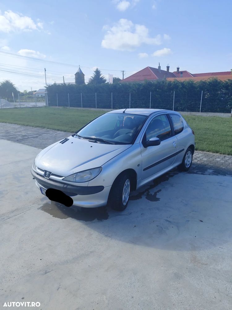 Peugeot 206 - 1