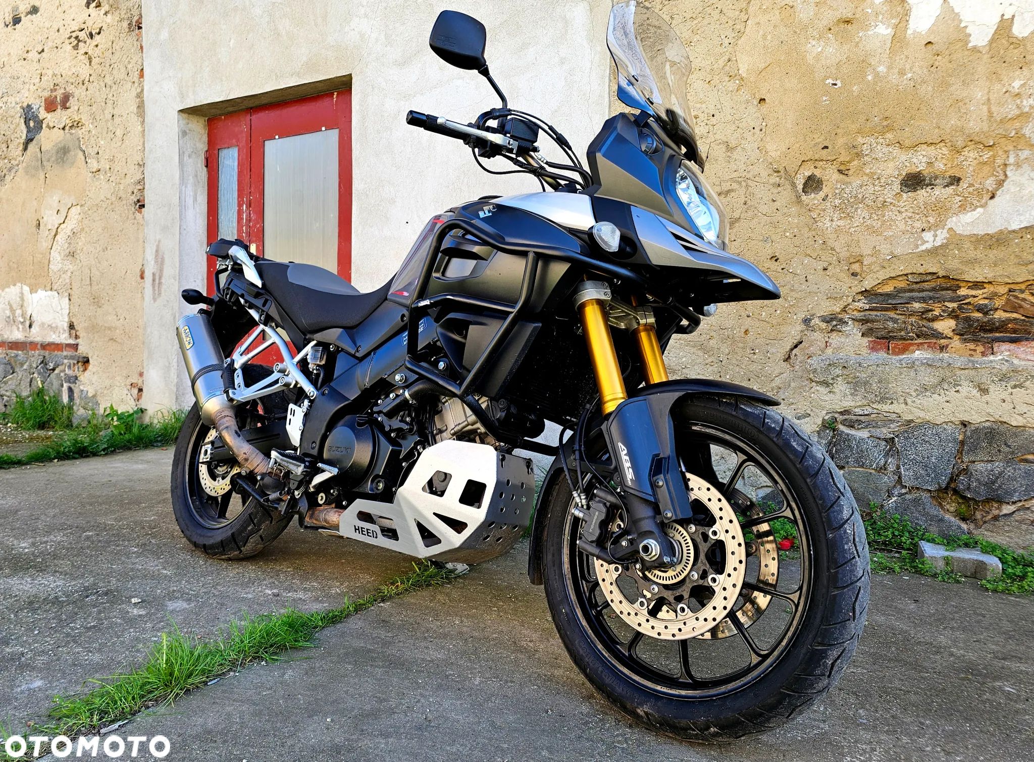 Suzuki DL