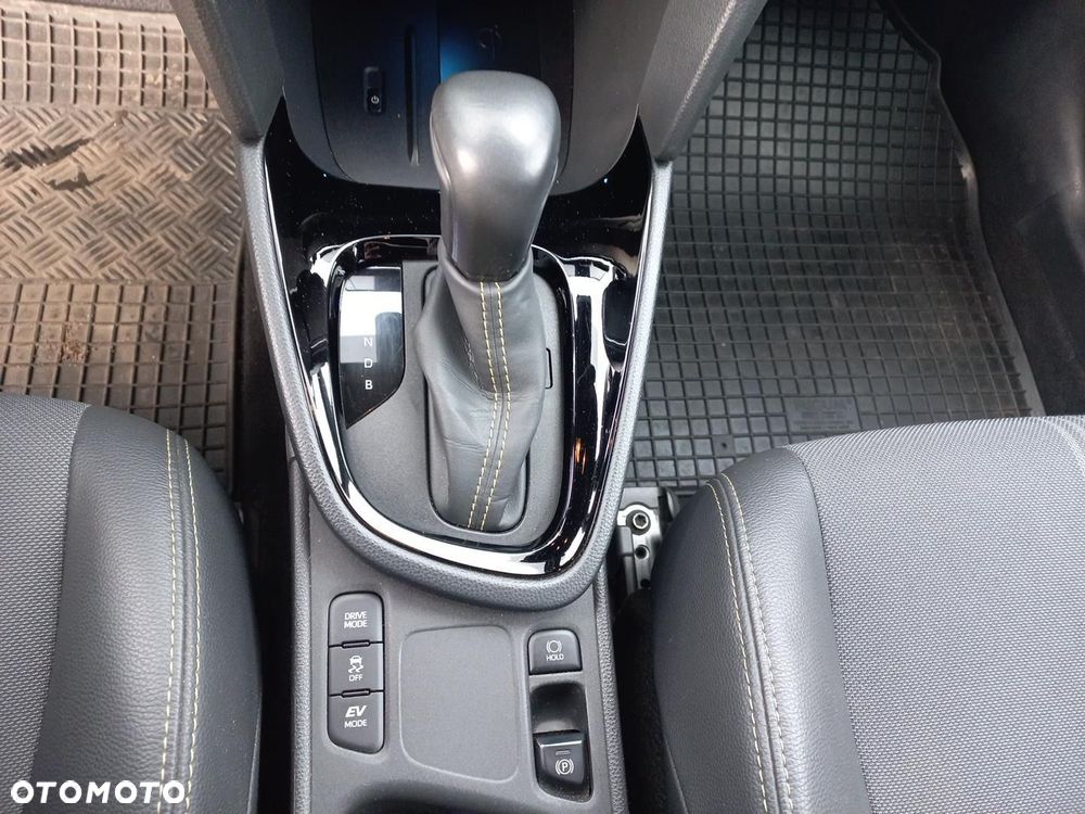 Toyota Yaris Cross Hybrid 1.5 Adventure - 22