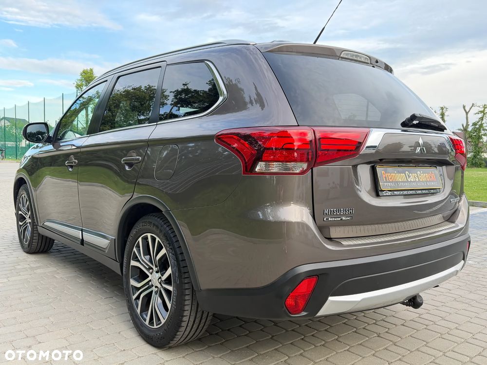 Mitsubishi Outlander 2.2 DI-D 4WD Invite - 6