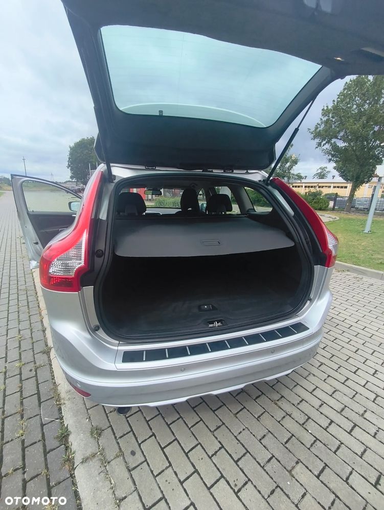 Volvo XC 60 D3 R-Design - 13