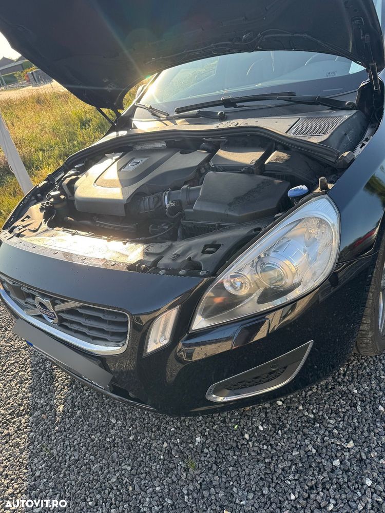 Volvo V60 D5 Geartronic Summum - 15