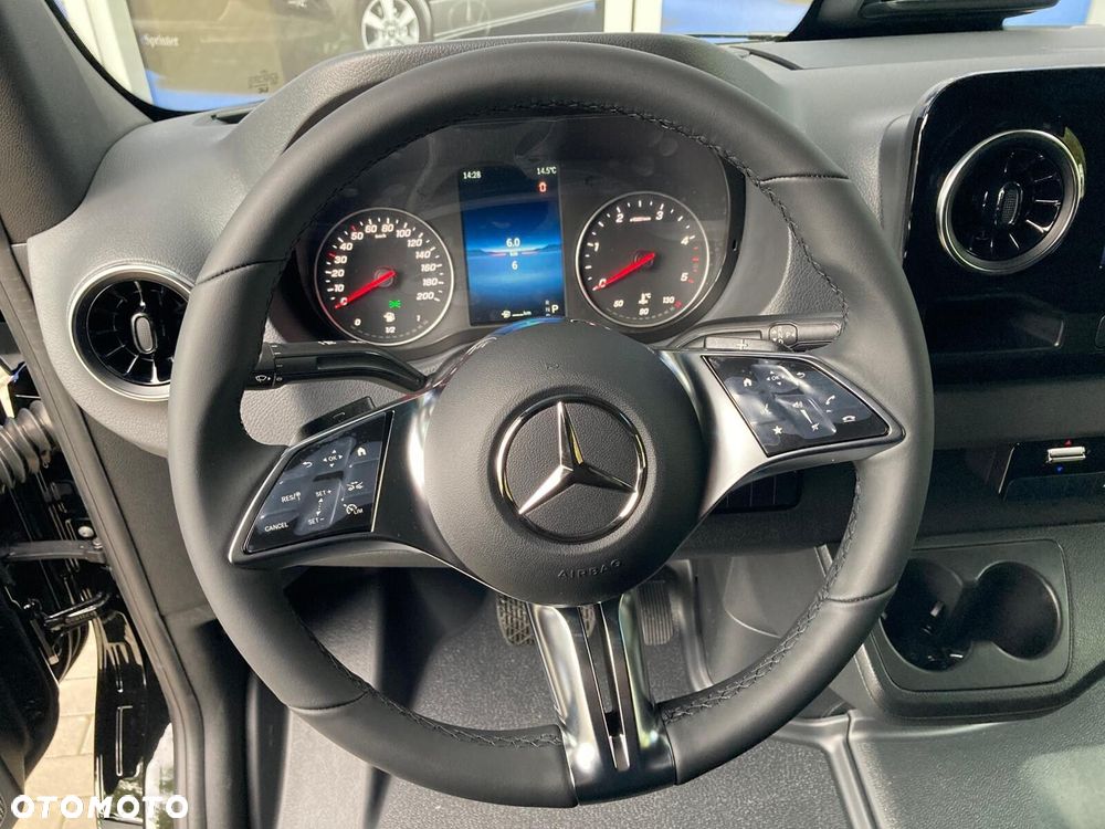 Mercedes-Benz Sprinter 317 CDI OM654 - 13