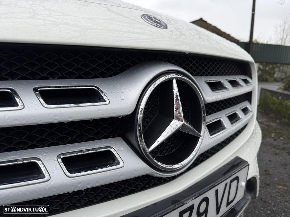 Mercedes-Benz GLA 220 d AMG Line - 12