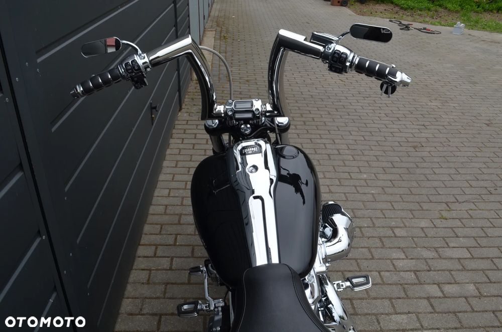 Harley-Davidson FXSB Breakout - 5