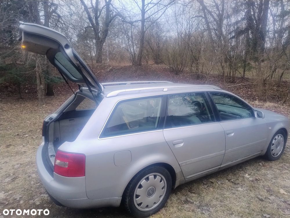 Audi A6 Avant - 17