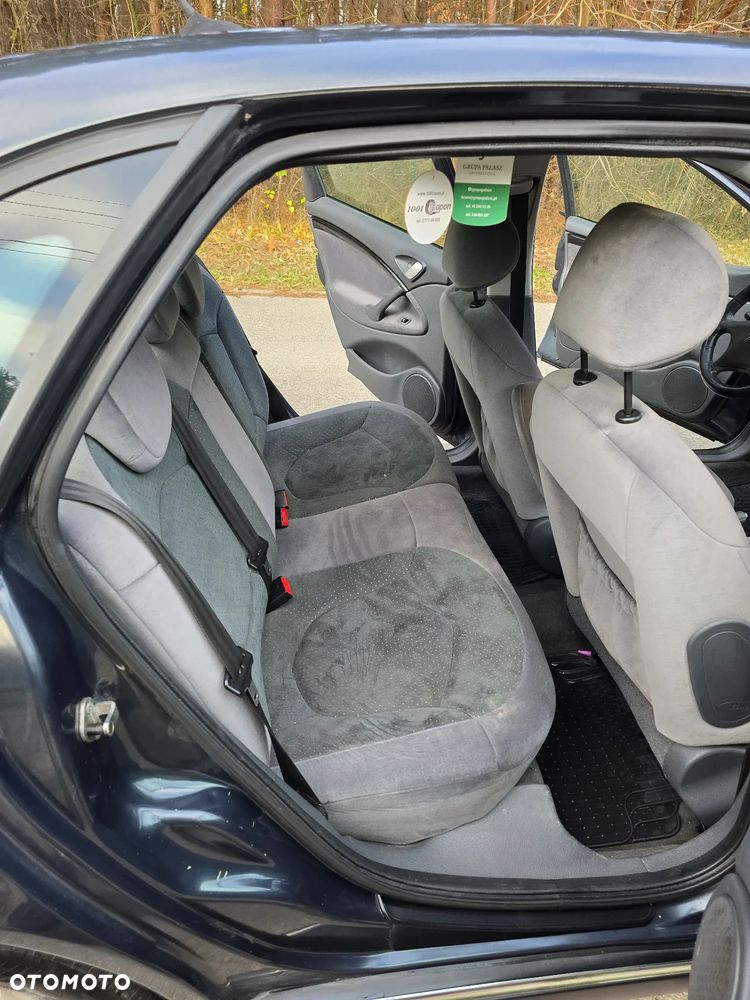 Citroën C5 2.0 16V Exclusive - 23