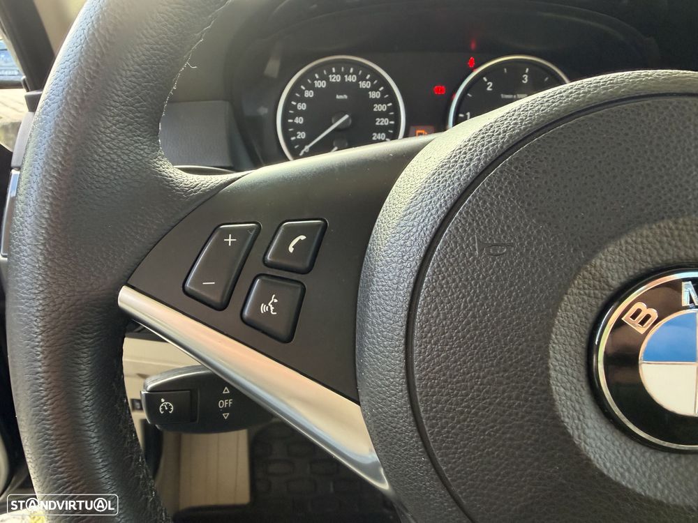 BMW 530 dA xDrive Executive - 27