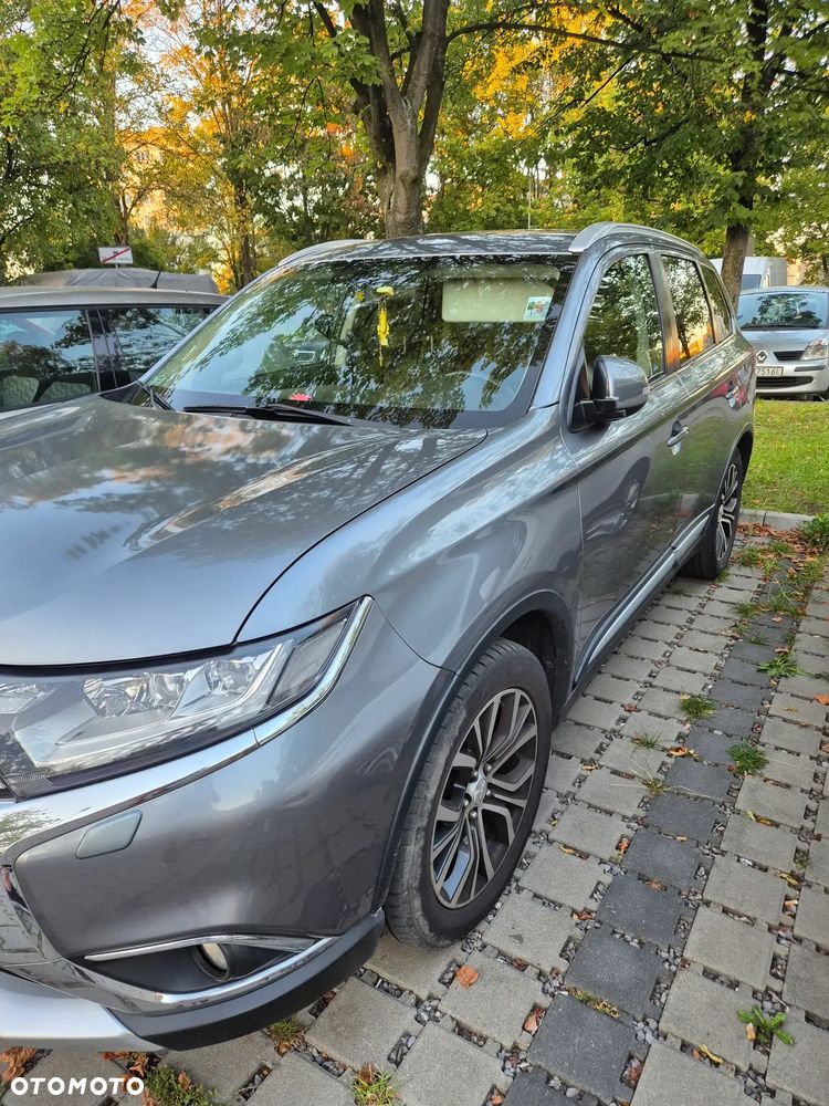 Mitsubishi Outlander - 19