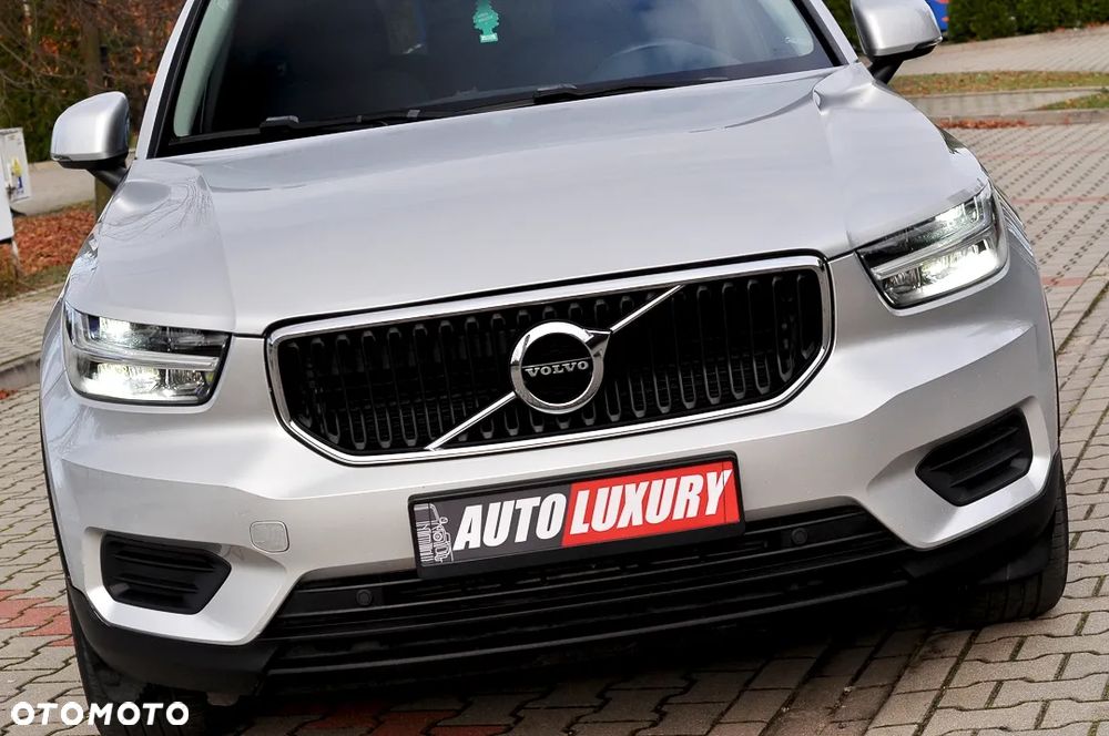 Volvo XC 40 D3 Momentum - 9