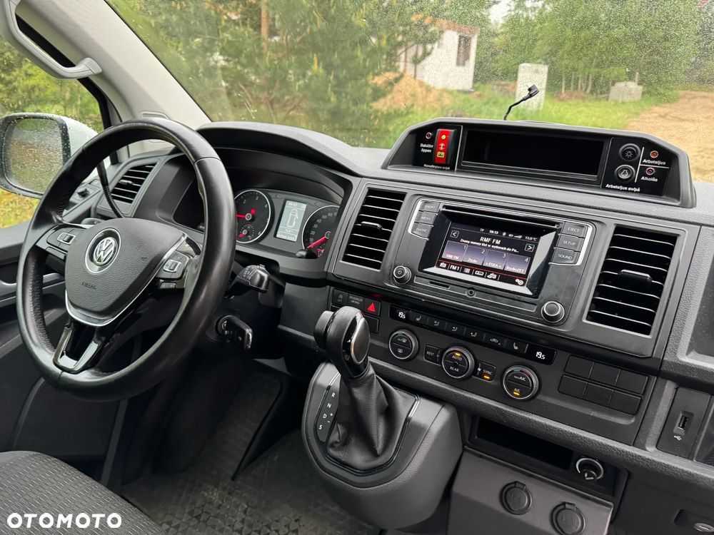 Volkswagen Caravelle 2.0 TDI L2 Comfortline DSG - 15