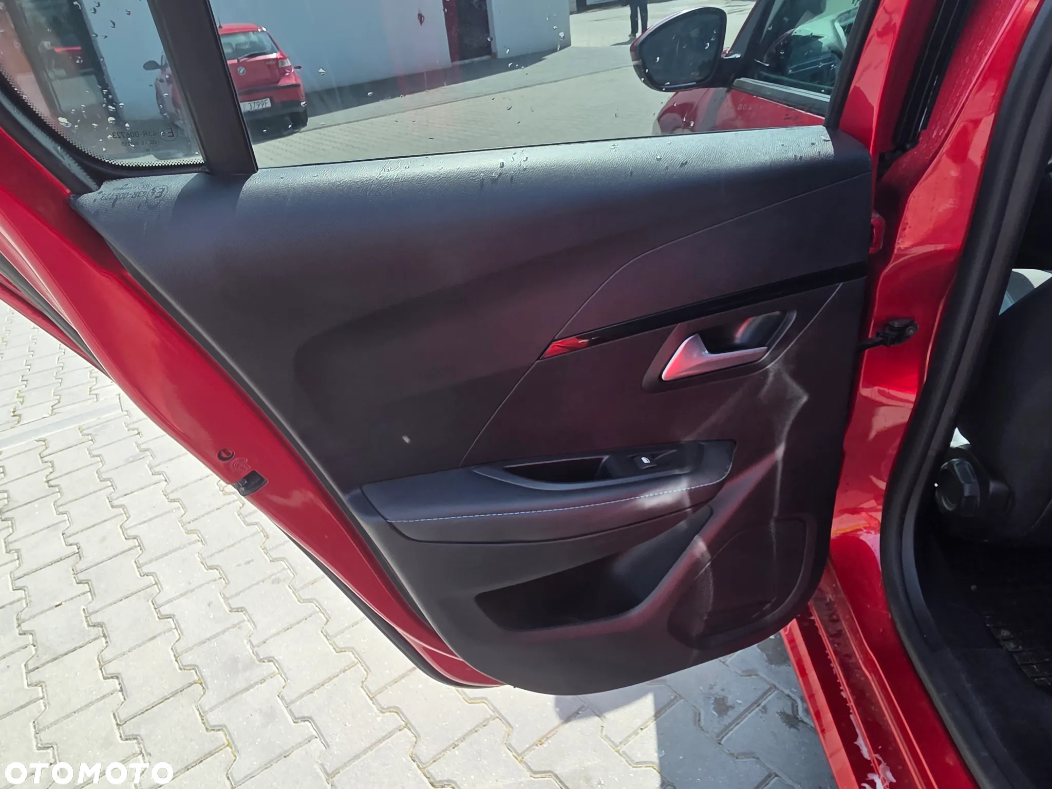 Peugeot 208 1.2 PureTech Allure Pack S&S - 18