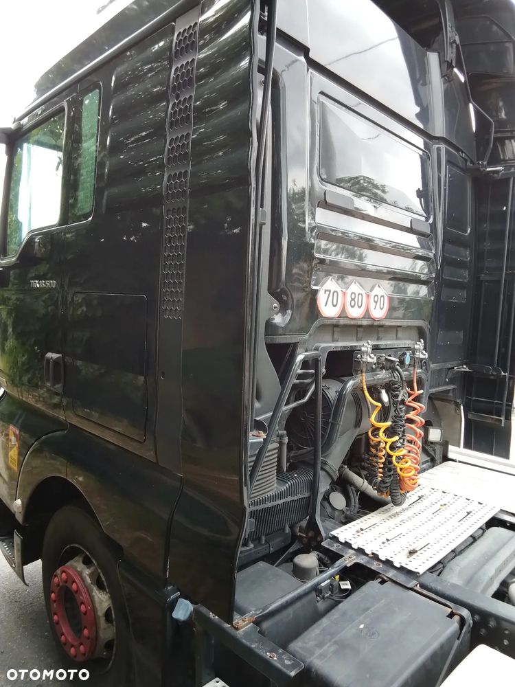 MAN TGX - 8