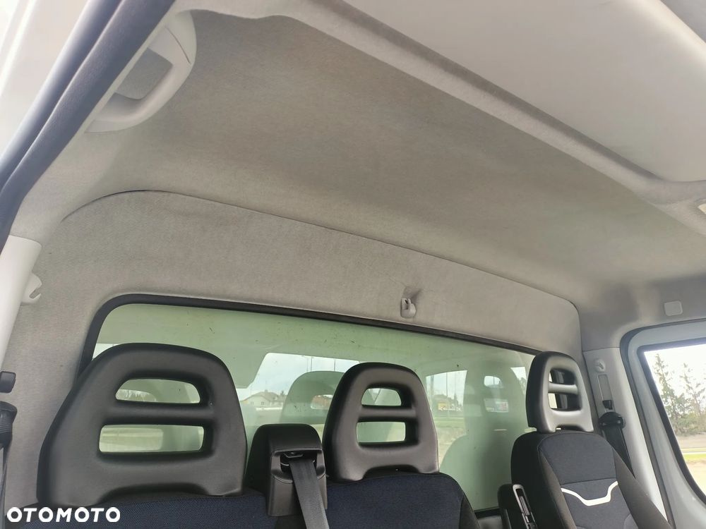 Iveco 35C16 POWER 160KM KONTENER WINDA 750Kg - 39