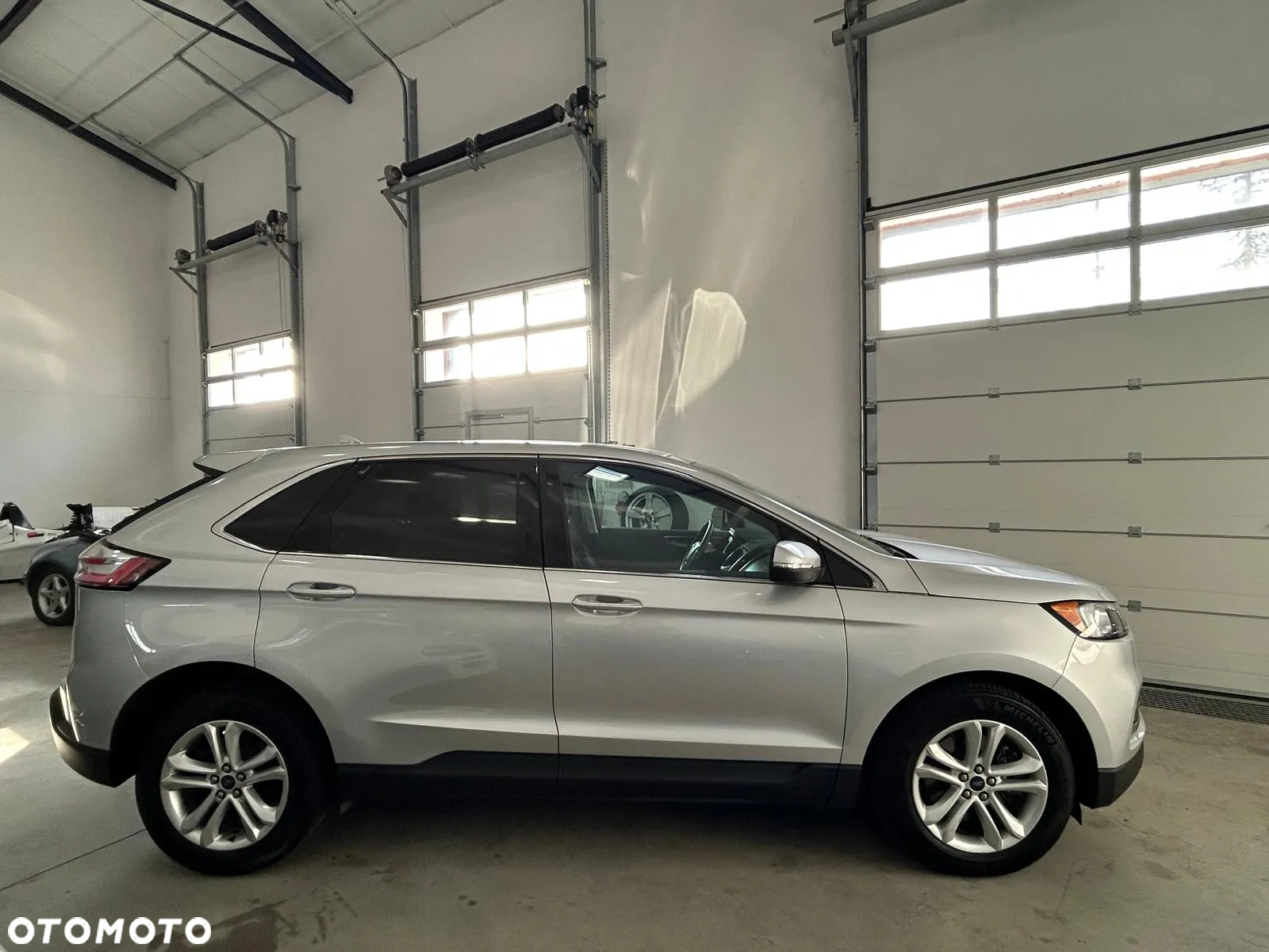 Ford Edge - 7