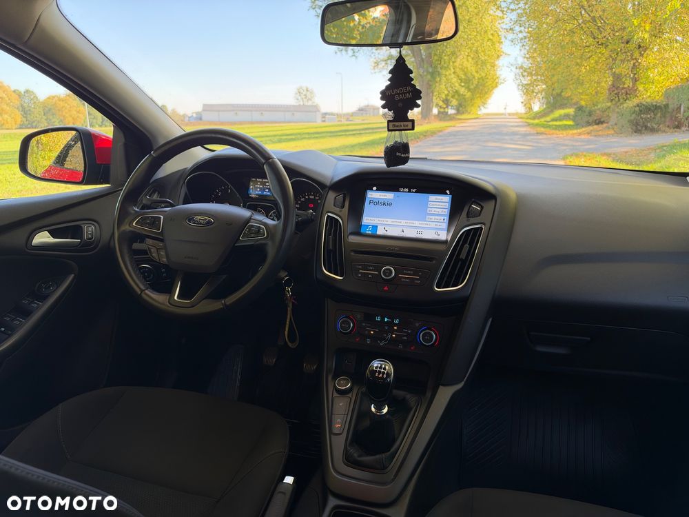 Ford Focus - 13