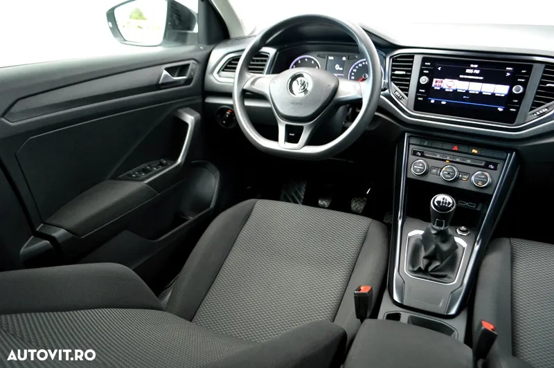 Volkswagen T-ROC 1.0 TSI Design - 17