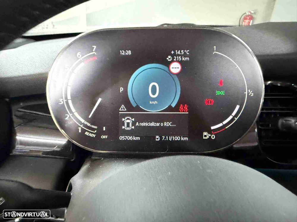 MINI Cabrio Cooper Premium Classic Auto - 5