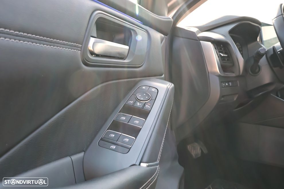 Nissan Qashqai 1.3 DIG-T N-Connecta Xtronic - 18