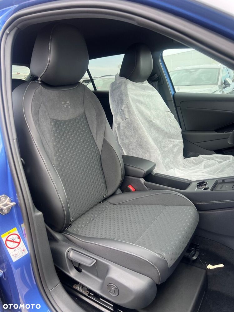 Volkswagen T-Roc - 6