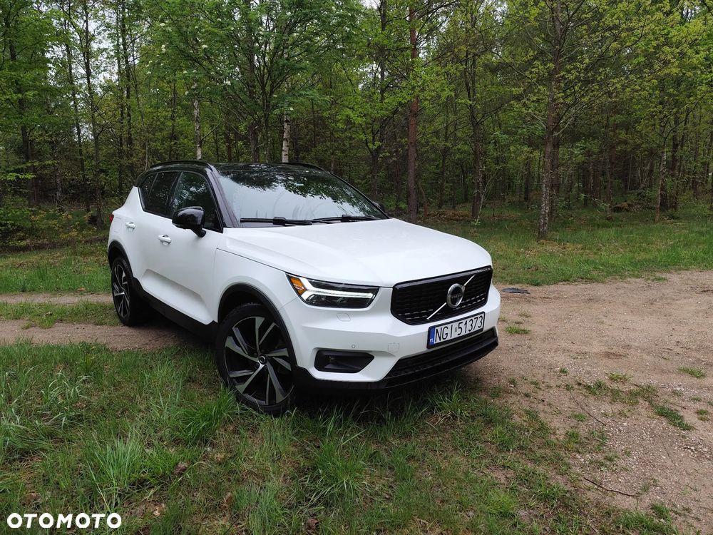 Volvo XC 40 T5 AWD Geartronic R-Design - 1