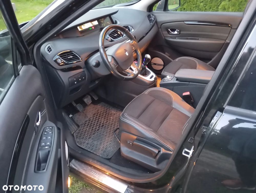 Renault Grand Scenic ENERGY dCi 130 Euro 6 S&S Bose Edition - 13