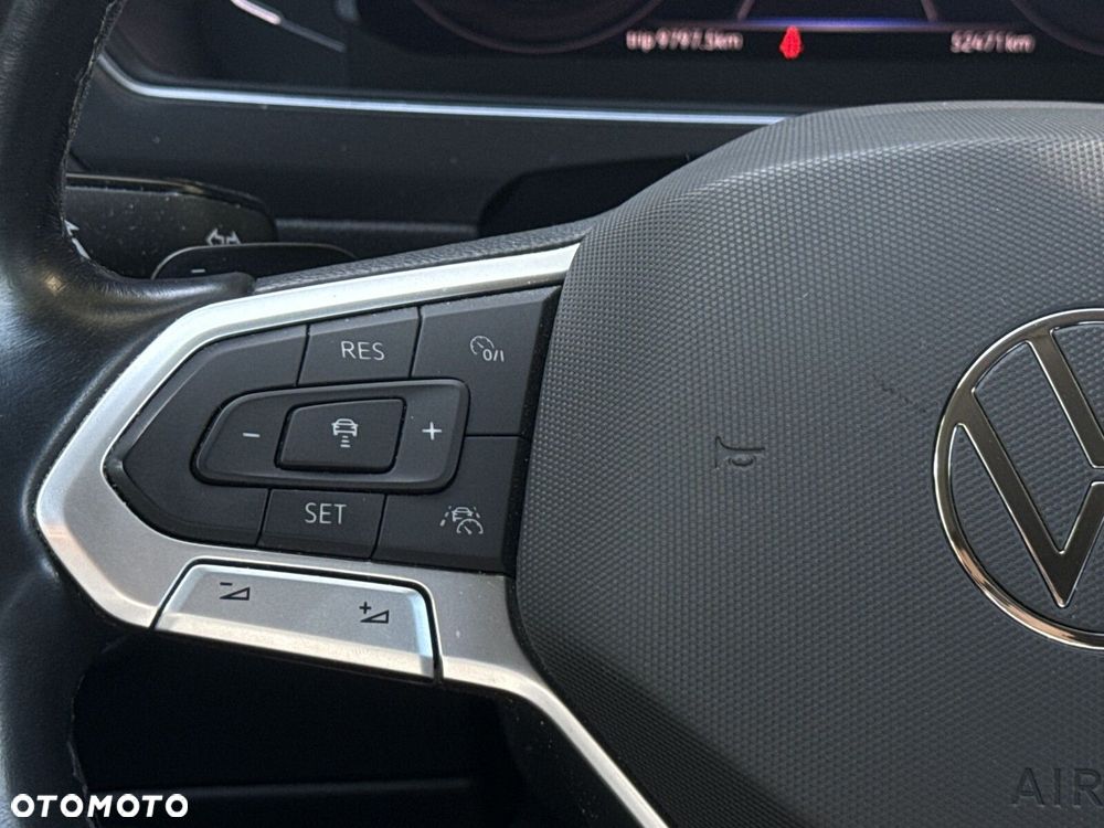 Volkswagen Tiguan Allspace - 17