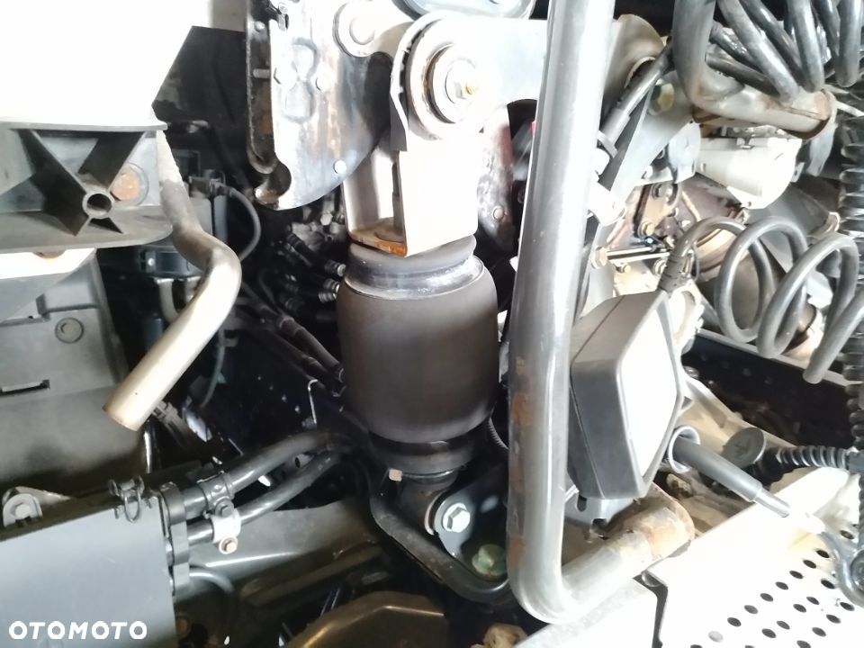 Zawieszenie kabiny tył kpl. Mercedes Actros Arocs Antos MP4 2.3m wąska kabina - 3