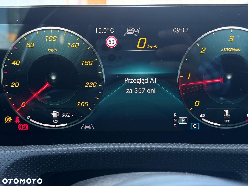 Mercedes-Benz CLA 200 d AMG Line 8G-DCT - 35