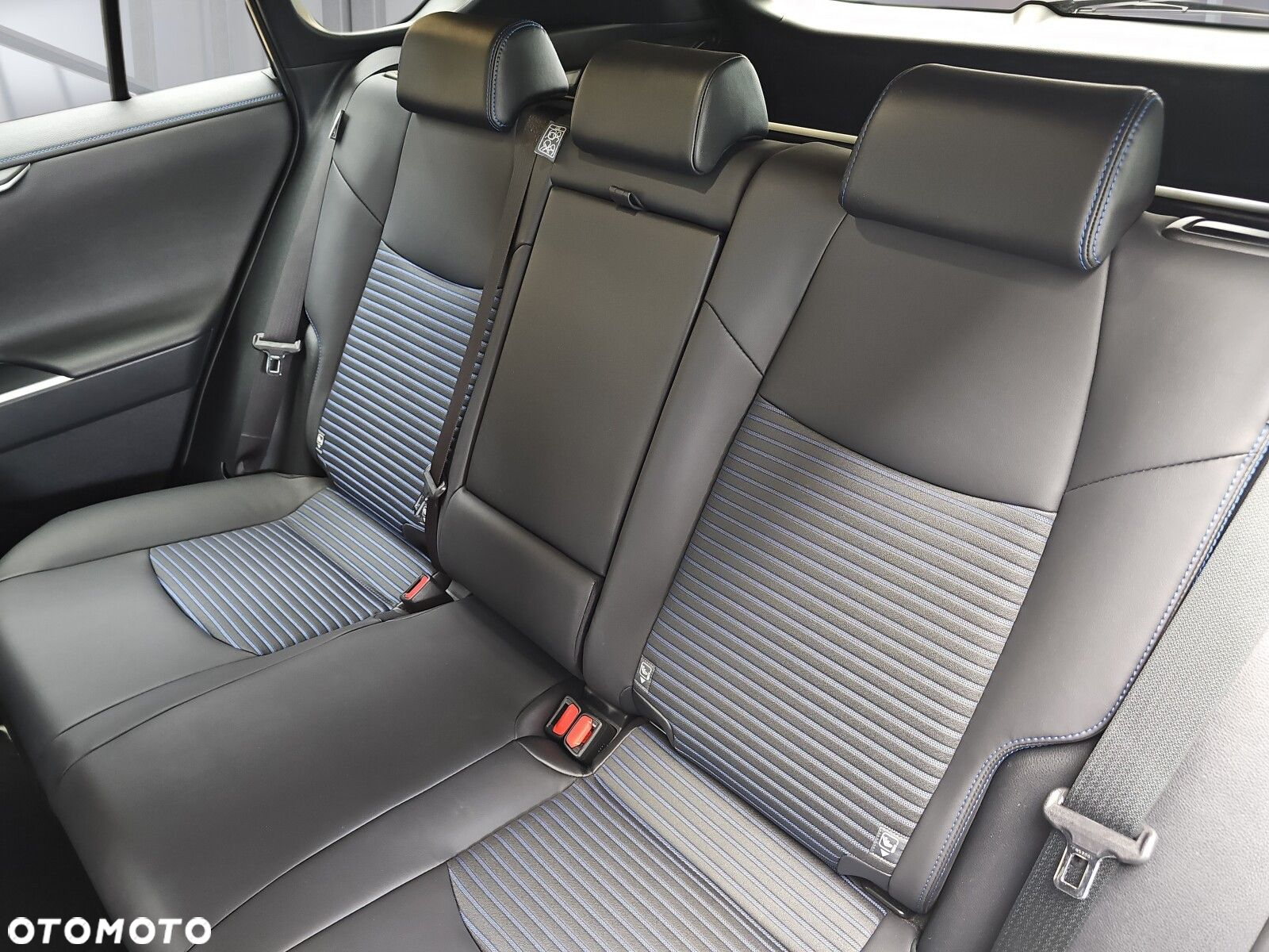 Toyota RAV4 2.5 Hybrid Selection 4x4 - 20