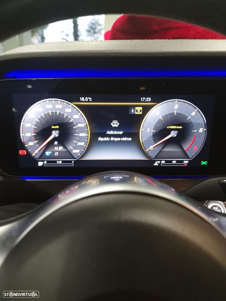 Mercedes-Benz E 300 d AMG Line - 33