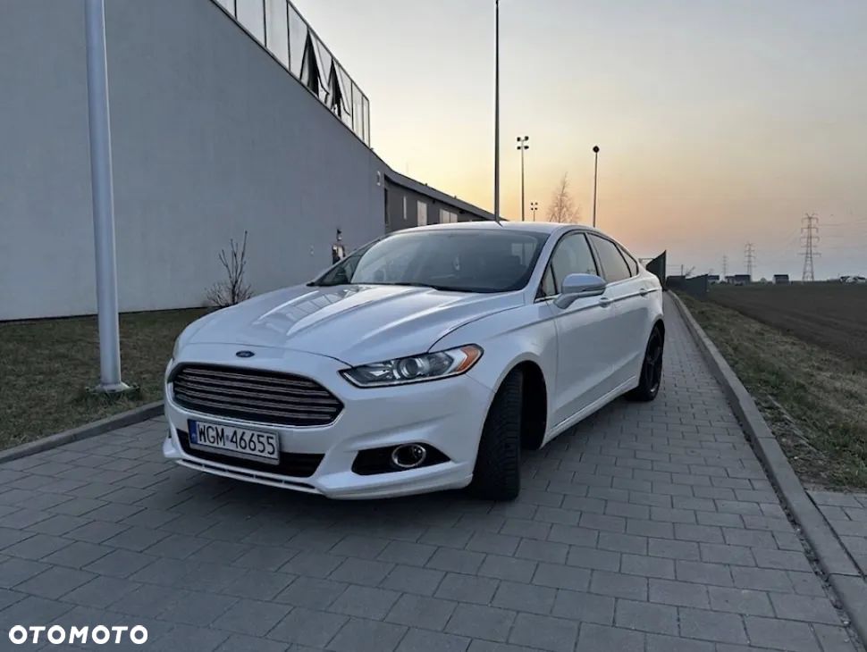 Ford Fusion - 1