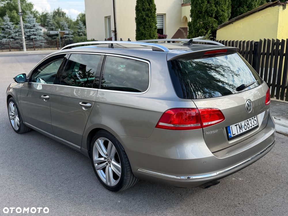 Volkswagen Passat 2.0 Blue TDI SCR Highline - 11