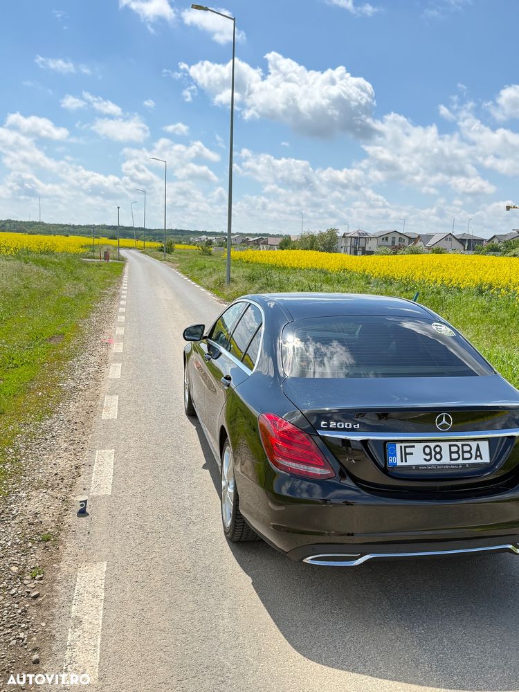 Mercedes-Benz C - 7