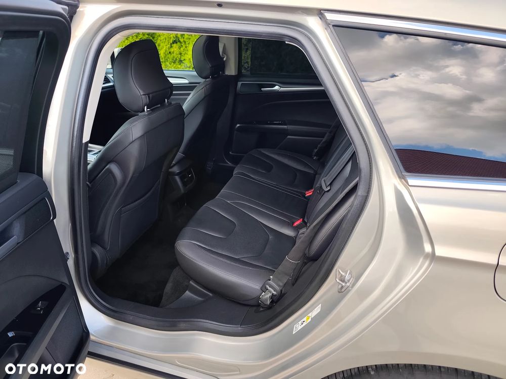 Ford Mondeo 2.0 TDCi STart-Stopp PowerShift-Aut Titanium - 26